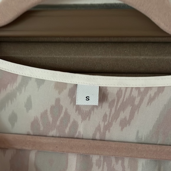 Mod Dress Ikat like print size small - Picture 2 of 6